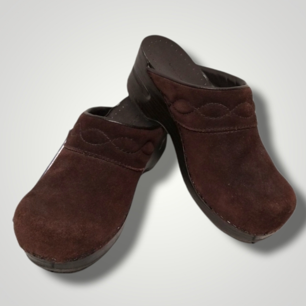 Land's End Clogs